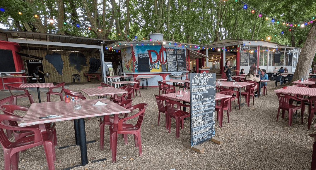 Restaurant Guinguette — La Plage