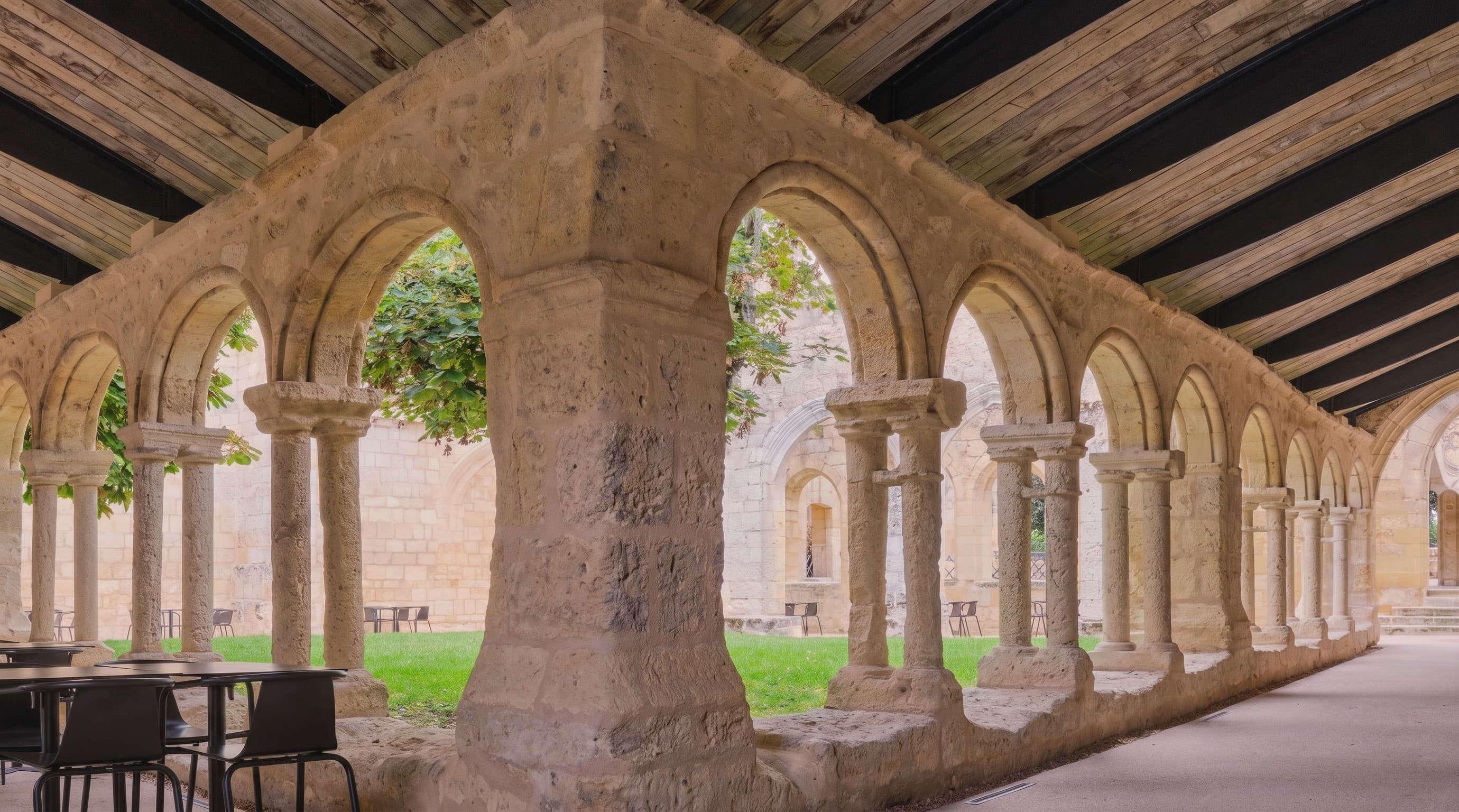 Les Cordeliers (Cloître des Cordeliers) — Photo 3